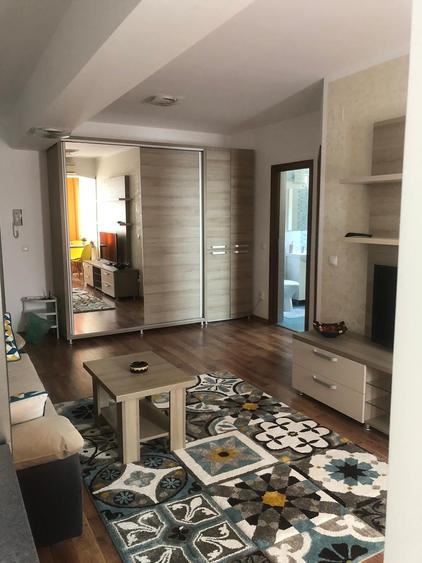 Apartament cu 2 camere în Tudor Vladimirescu