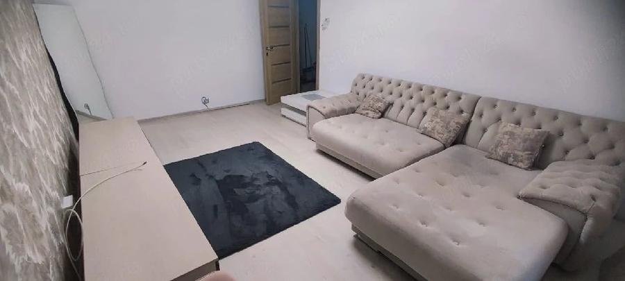 Apartament cu 2 camere decomandat în Complex Studențesc