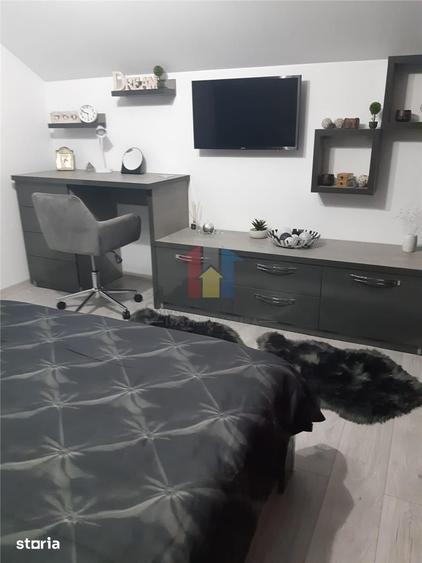 Casă cu 5 camere cu Canalizare în Marna