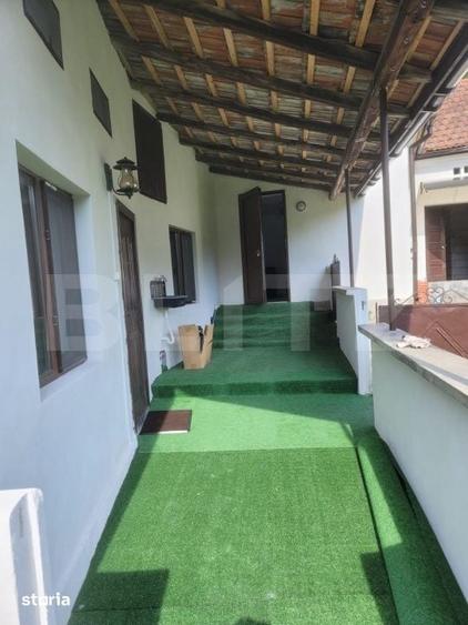 Casă cu 5 camere cu Teren 48000 Mp în Vărădia de Mureș