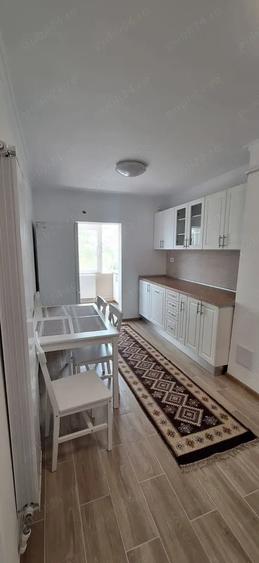 Apartament cu 2 camere decomandat în Sud