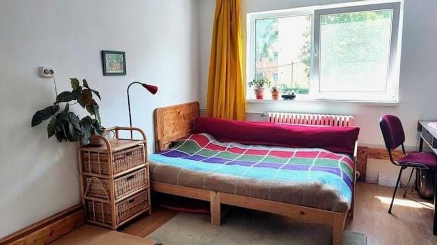 Garsonieră decomandată în Gruia