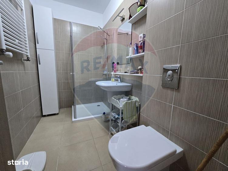DE VANZARE Apartament cu 3 camere CLUB LAC SNAGOV - 3
