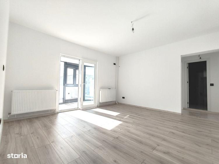 Apartament cu 3 camere semidecomandat în Găvana