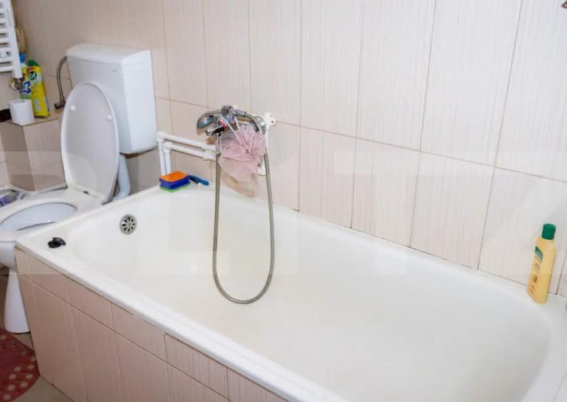 Casă cu 4 camere cu Teren 485 Mp în Central