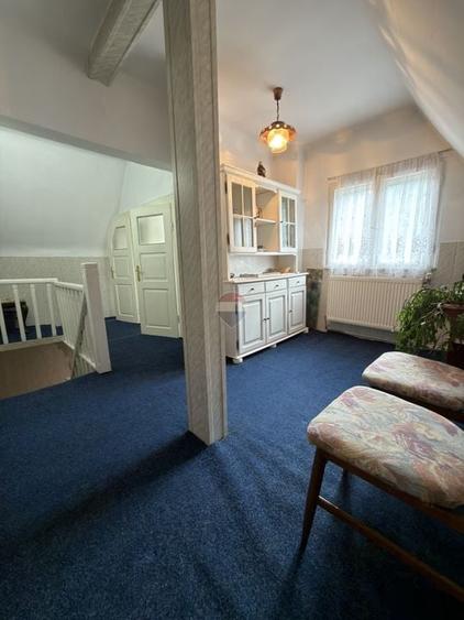 Apartament cu 3 camere semidecomandat, mobilat în Cioplea