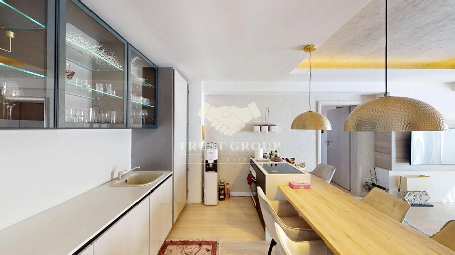 Apartament cu 4 camere decomandat, mobilat în Kiseleff