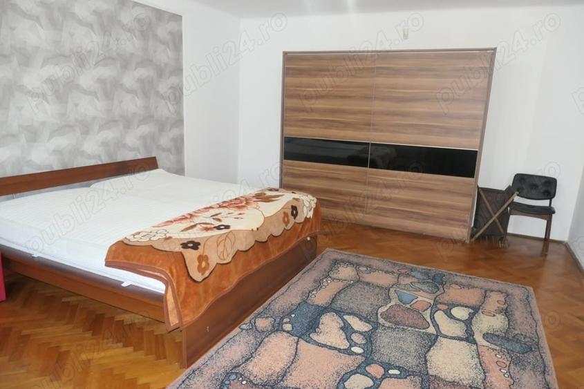 Apartament cu 2 camere decomandat în P-ța Spitalului