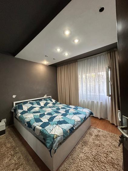 Apartament cu 2 camere decomandat în Fizicienilor