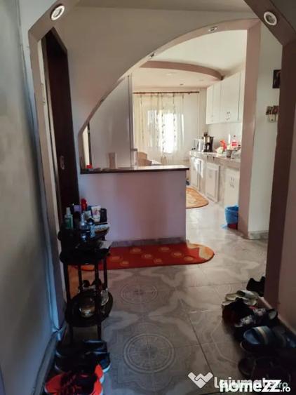 Apartament 4 camere, etaj 1, Craiovita Noua - 5