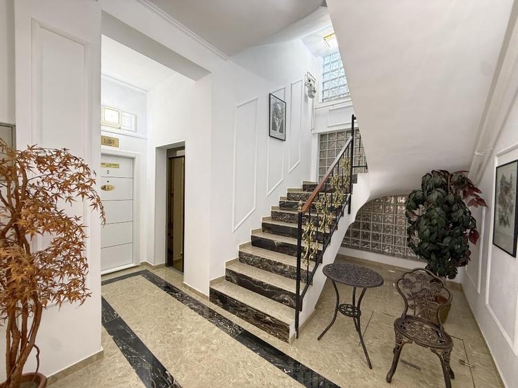 Apartament cu 2 camere semidecomandat în Sisești