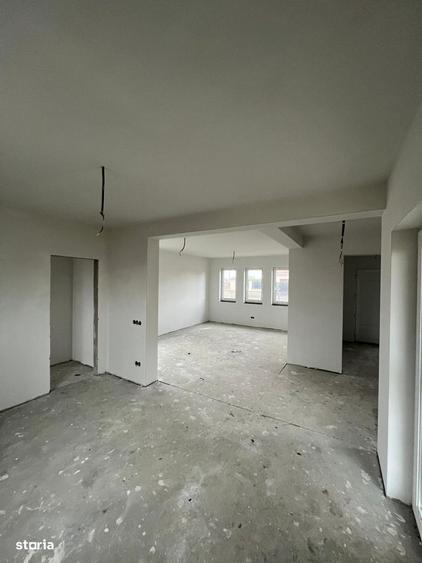 Casă cu 3 camere decomandat cu Teren 450 Mp în Lucian Blaga