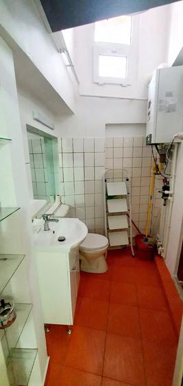 Inchiriez ap 1 camera foarte spatios Mazepa 2, foarte aproape de Faleza Dunarii parter. - 3