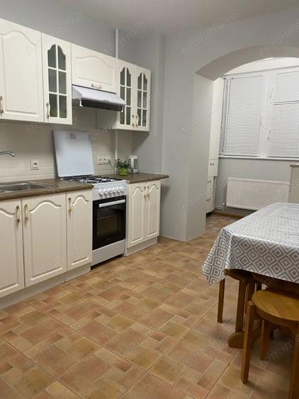 Apartament cu 2 camere decomandat în Sălăjan