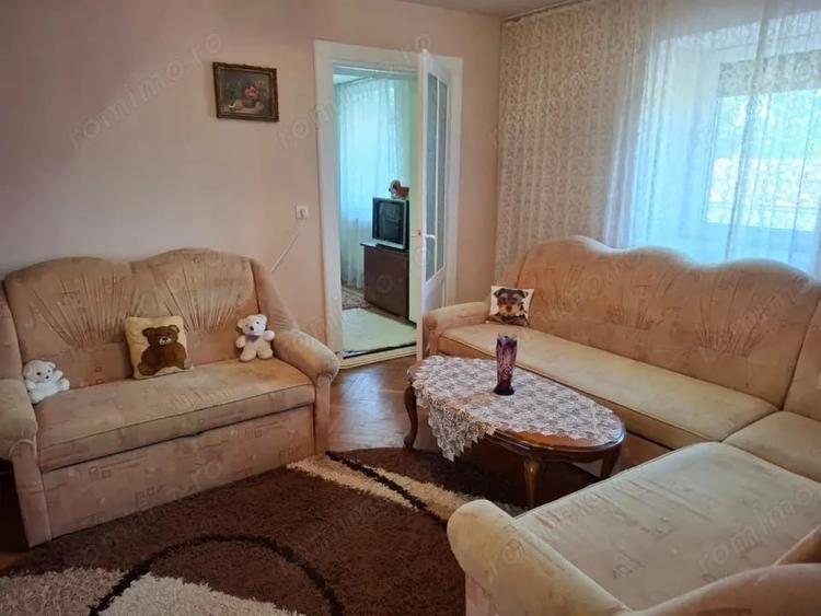 Casă cu 5 camere cu Teren 812 Mp în Central