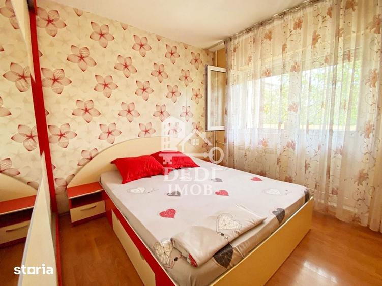Apartament cu 3 camere decomandat în Orașul Nou