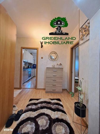 Apartament cu 3 camere decomandat în Lunca Cetățuii