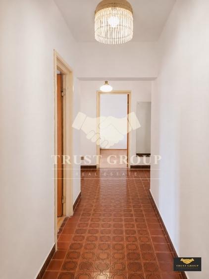 Apartament cu 4 camere decomandat în Dorobanți