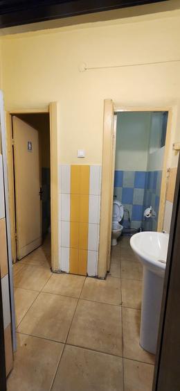 Spațiu comercial, de 93 mp, în Central
