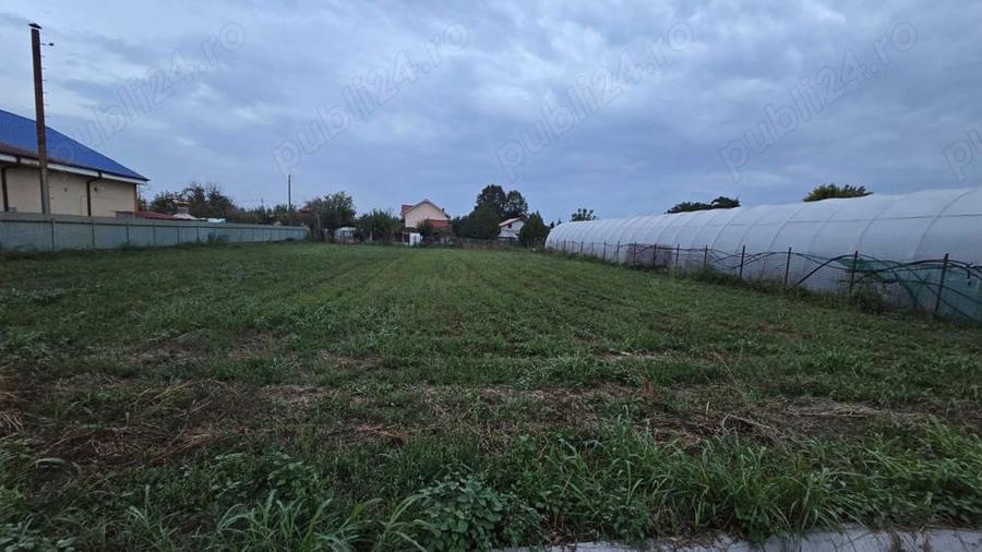 Teren de 1500 mp, în Vânători