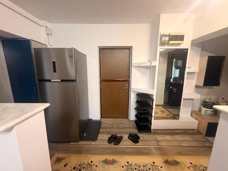 Apartament cu 2 camere decomandat în Ghencea