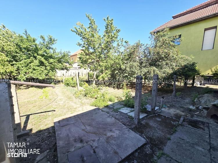 Casă cu 2 camere cu Teren 565 Mp în Grădiște