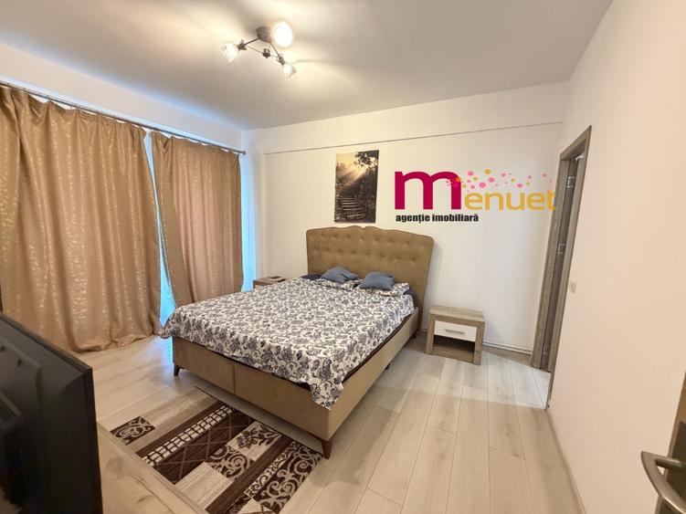 Apartament cu 2 camere decomandat în Peco