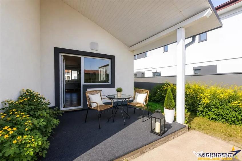 Casa la pret de apartament, curte individuala, terasa, toate - 11
