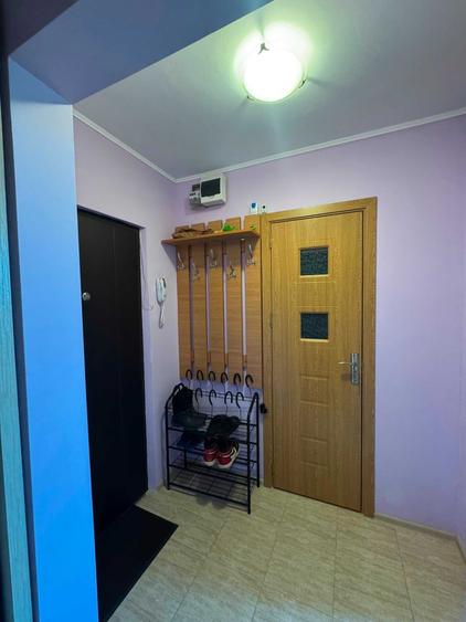 Apartament cu 2 camere decomandat în Drumul Taberei