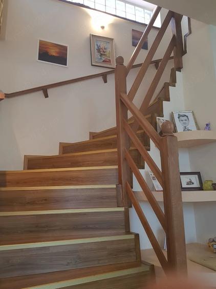 Casă cu Teren 550 Mp în Dumitrana