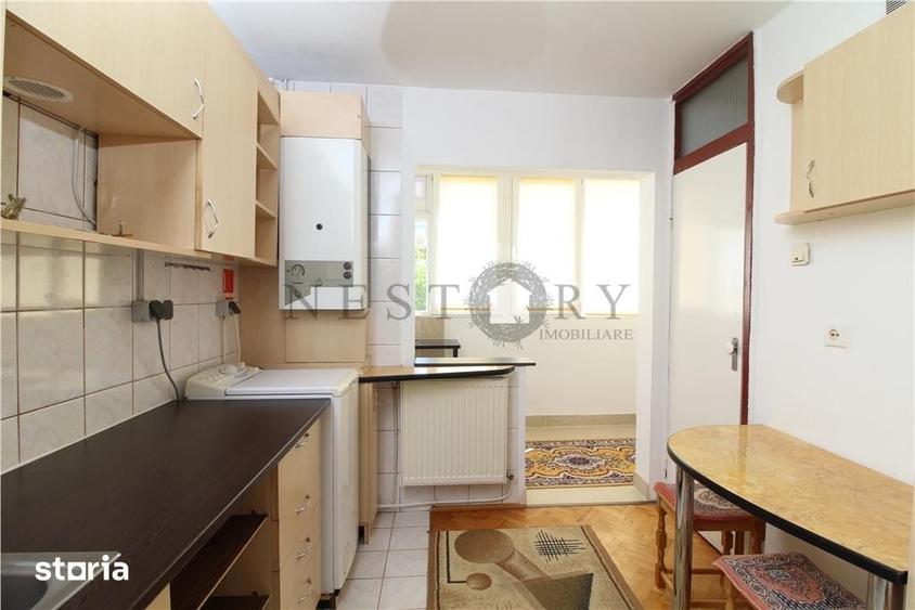 Apartament cu 2 camere decomandat în Zorilor