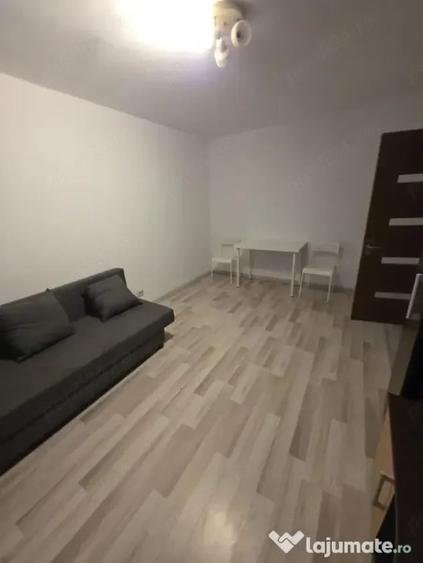 Apartament cu 2 camere decomandat în Doamna Ghica