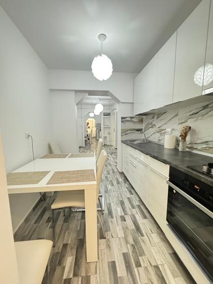 Apartament cu 2 camere decomandat în Dacia