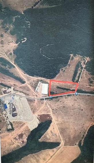 Teren Construcții intravilan de 10000 mp, în Sud