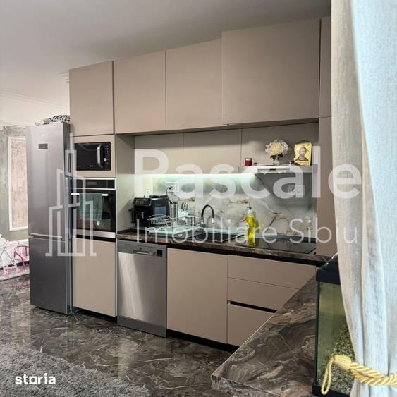 Apartament cu 3 camere în Central