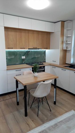 Apartament cu 2 camere decomandat în Alexandru cel Bun