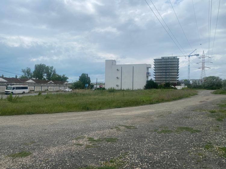Teren Construcții intravilan de 1082 mp, în Exterior Est