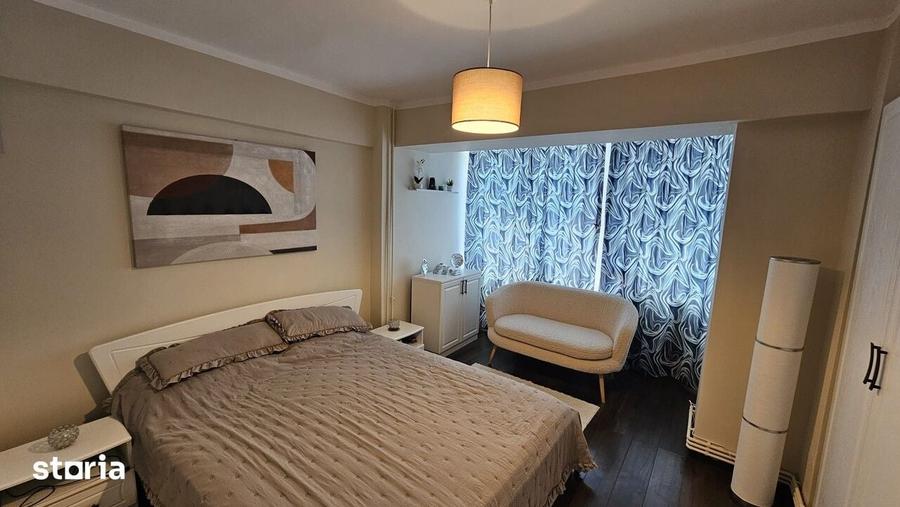 Apartament cu 2 camere decomandat în Democrației