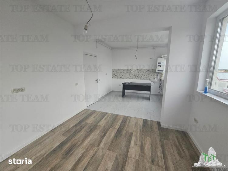 Apartament cu 4 camere decomandat în Giulești