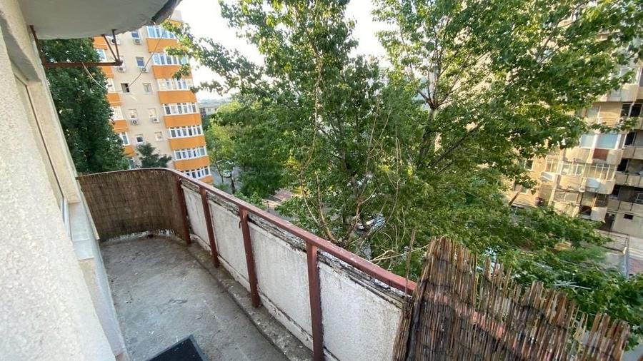 Garsonieră semidecomandată în Vitan