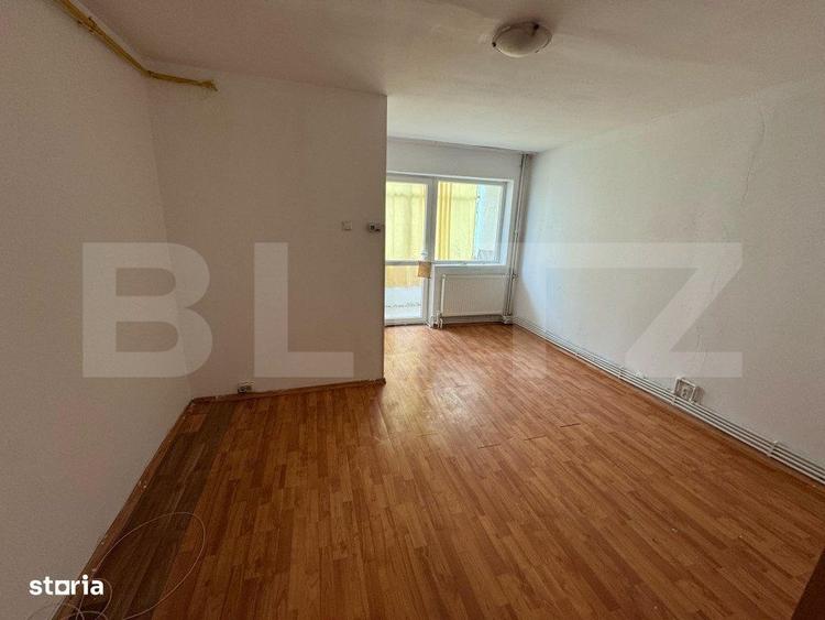 Garsonieră în Micro 15