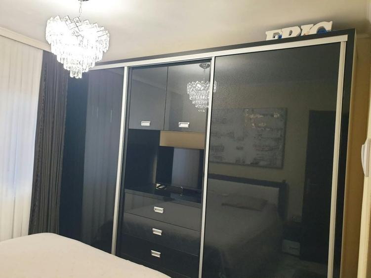 Apartament cu 2 camere decomandat în Exterior Vest