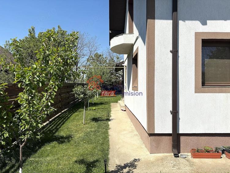 Casă cu Teren 584 Mp în Holboca