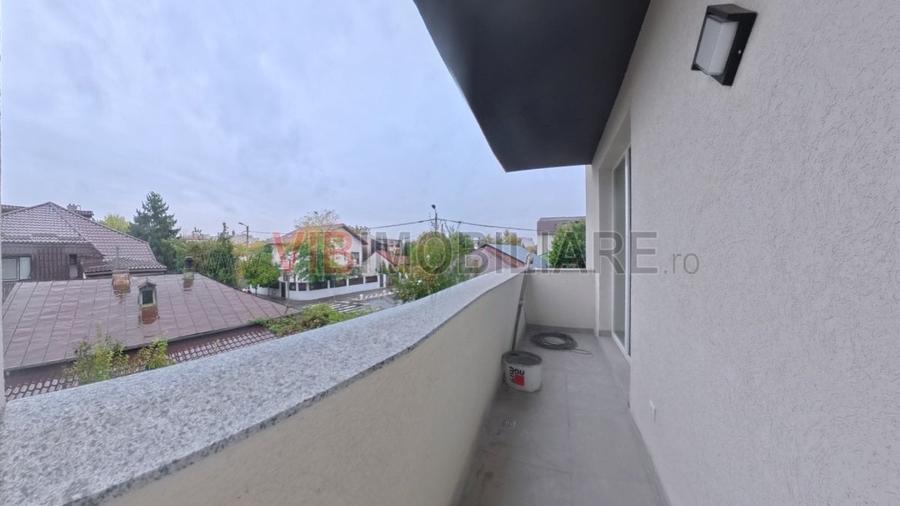 Apartament cu 4 camere decomandat în Berceni