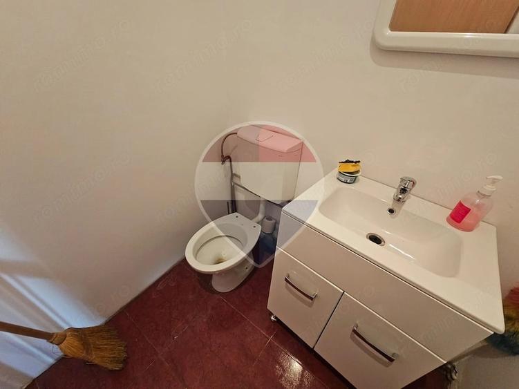 Spațiu comercial, de 70 mp, în Central