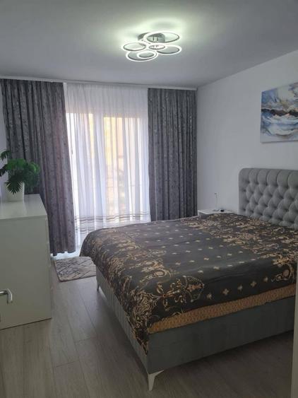Apartament cu 2 camere decomandat în Hipodrom