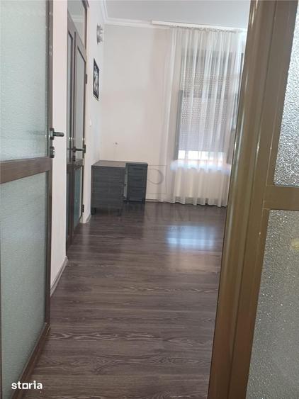 Apartament cu 3 camere în Iosefin