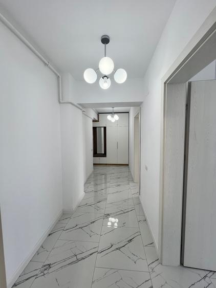 Apartament cu 2 camere decomandat, mobilat în Universitate