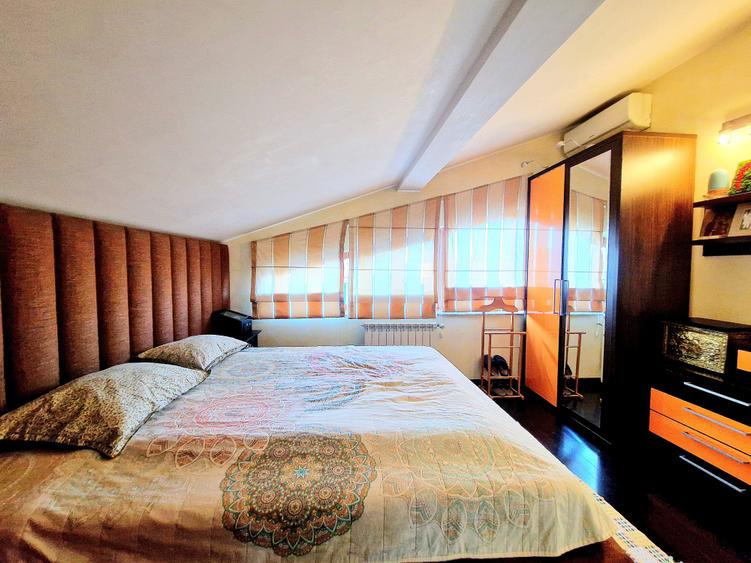 Penthouse cu 4 camere decomandat, mobilat în Inel II