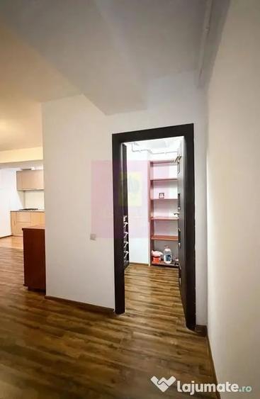 Apartament cu 2 camere semidecomandat în Dristor